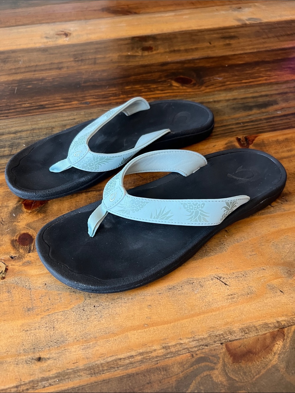 OluKai Ohana Women’s Water-Friendly Sandals